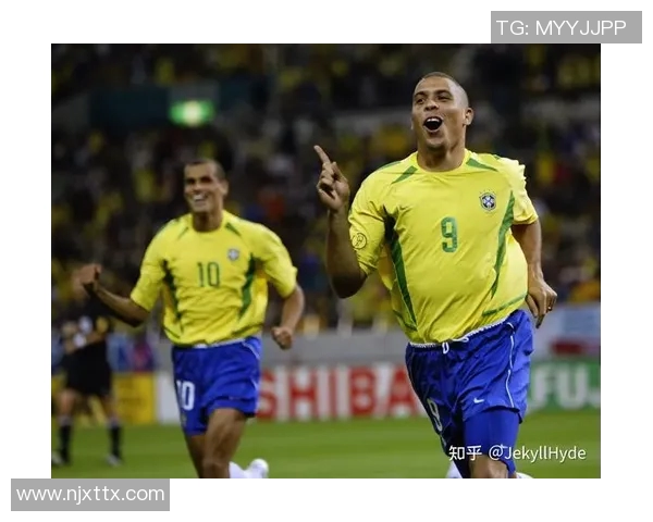 托蒂梅罗传奇,马拉多纳另类:足球世界的多面手之路 托蒂梅罗传奇,马拉多纳另类:足球世界的多面手之路