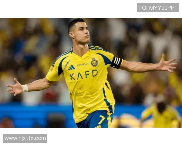 年度射手大比拼:C罗37球领衔,姆巴佩55球领跑——谁才是真正的锋线王者? 年度射手大比拼:C罗37球领衔,姆巴佩55球领跑——谁才是真正的锋线王者?