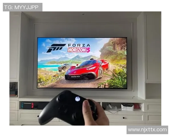 荣耀与激情:当枪迷遇上车迷,一场关于热爱与梦想的狂欢 荣耀与激情:当枪迷遇上车迷,一场关于热爱与梦想的狂欢